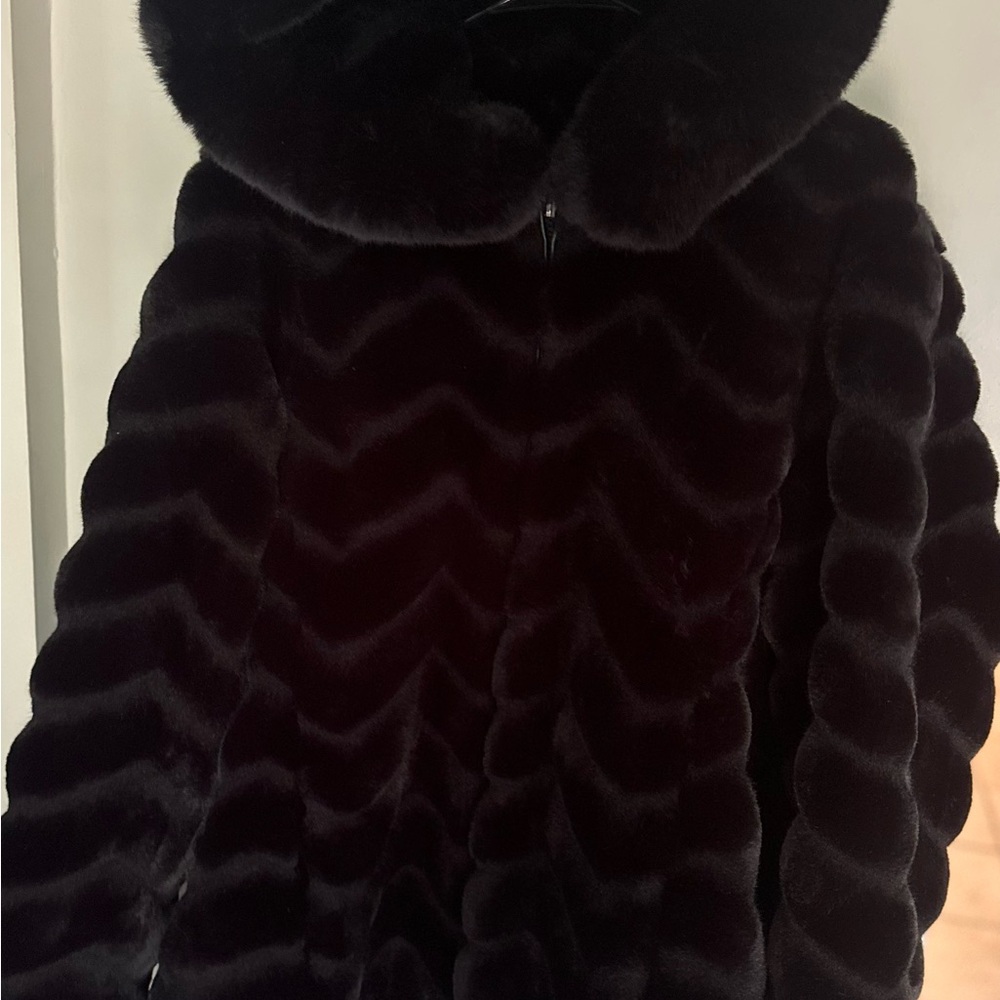 NWT Miss Gallery Faux Fur Hooded Coat XL - Heavyweight Luxe Winter Style